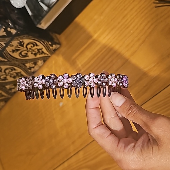 Anthropologie purple 💜 rhinestone headband - Picture 3 of 5